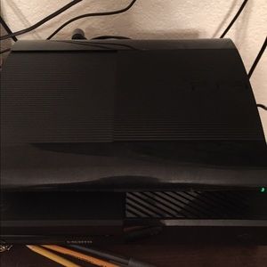 PS3 excellent condition bundle